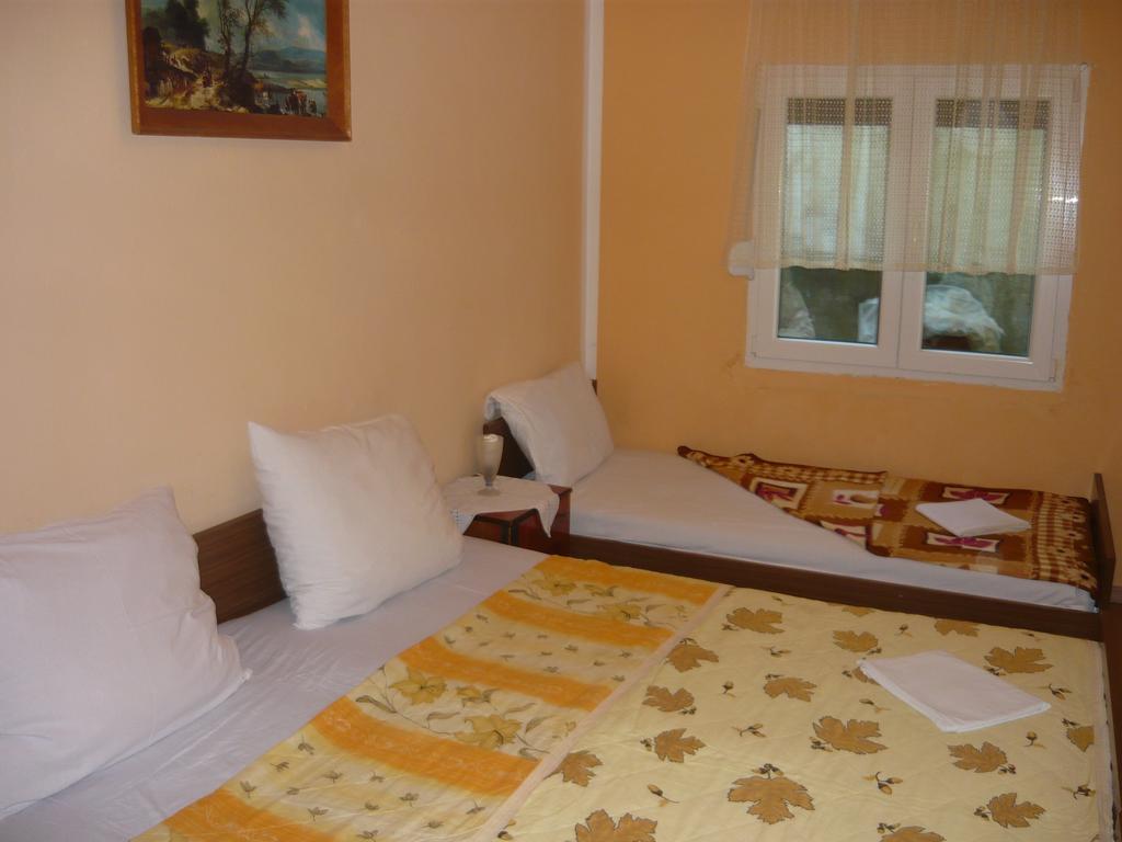 Rooms Banicevic ريسان الغرفة الصورة